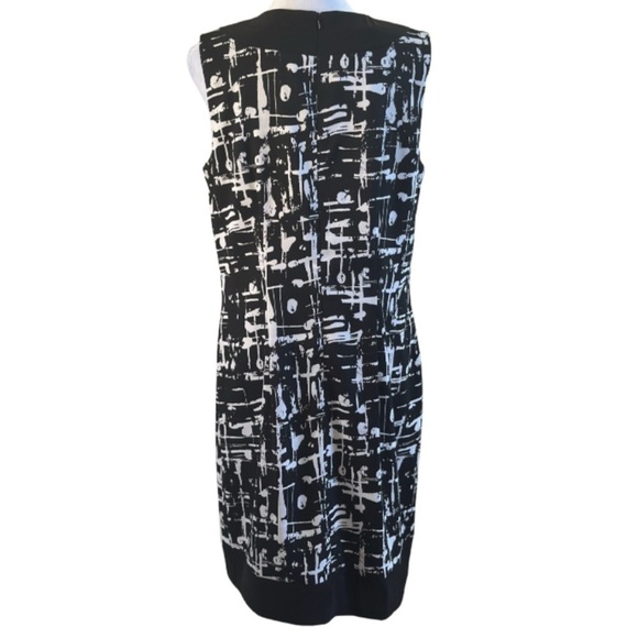 AB Studio Black & White Abstract Print Sleeveless Sheath Dress - Picture 2 of 5